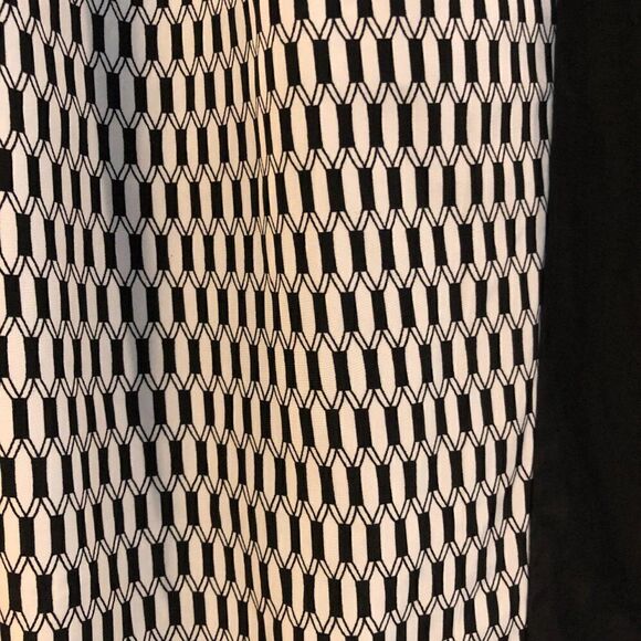 Nicole Miller Geometric Black and White Pants in Size M - Picture 4 of 11